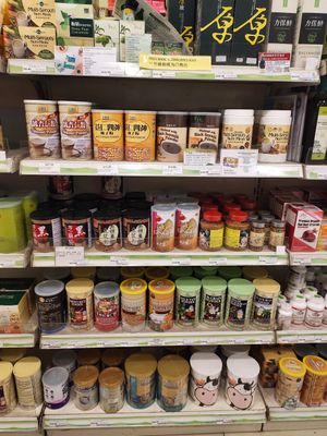 Meal replacement at Yes Natural in Central Singapore