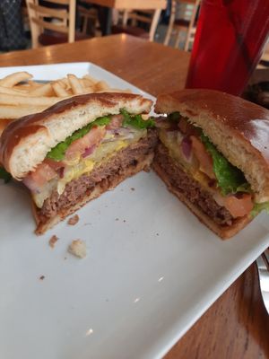  at DTW - Mezza in Romulus