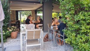 Outdoor seating at No Name in Chur