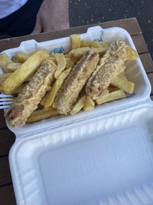 Sausage supper at The Kent Fish & Chip Shop in Glasgow