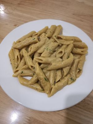 Mac and cheese at Loving Vegan in Da Nang