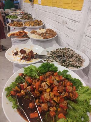 Buffet (120k) at Loving Vegan in Da Nang