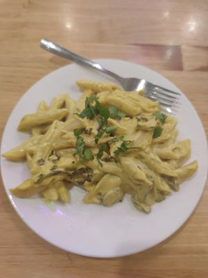 Mac'n'cheese at Loving Vegan in Da Nang