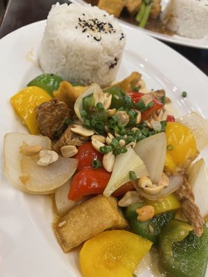 Kung pao  at Loving Vegan in Da Nang