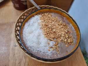 Snickers Smoothie at Loving Vegan in Da Nang