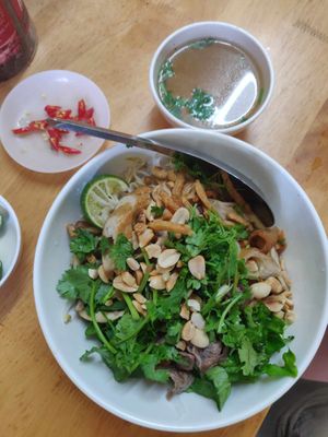 Dry Vermicelli noodles- with soup on the side at Pho Chay in Hanoi