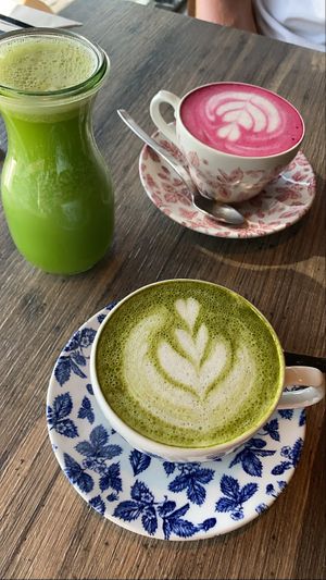 Matcha latte, beetrot latte, celery juice at Leen's in Dubai