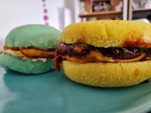 Rainbow burgers at EnVie Vegan in Geneva