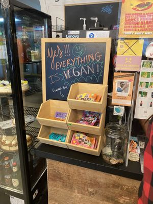 Counter at EnVie Vegan in Geneva