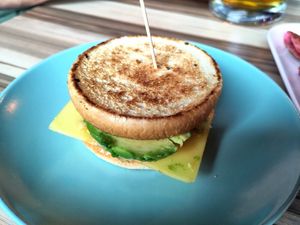 Grilled cheese at EnVie Vegan in Geneva