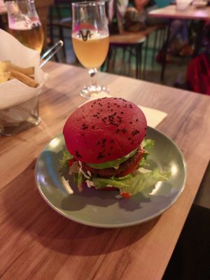  at EnVie Vegan in Geneva