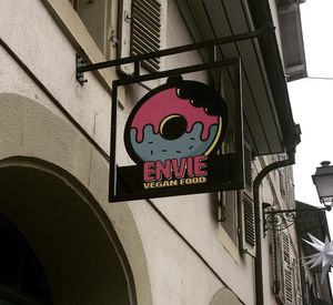   at EnVie Vegan in Geneva