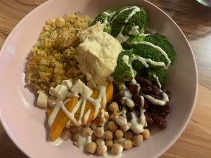 Salad  at EnVie Vegan in Geneva