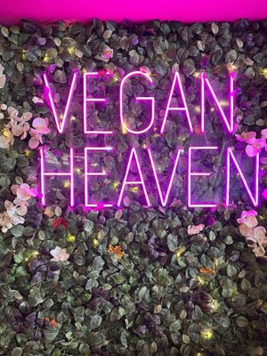   at EnVie Vegan in Geneva