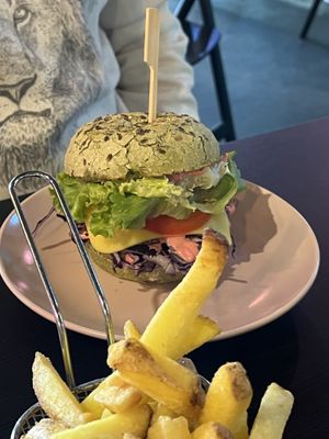   at EnVie Vegan in Geneva