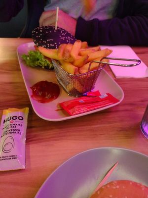  at EnVie Vegan in Geneva