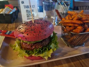  at EnVie Vegan in Geneva