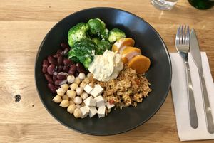 Superbowl - miam  at EnVie Vegan in Geneva