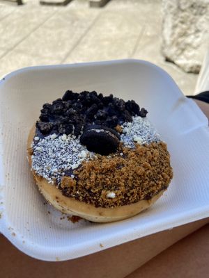 Chocolate, white chocolate and oreo doughnut at EnVie Vegan in Geneva