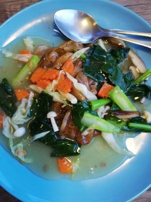 Noodles in gravy with vegetables at Genesis Garden in Thai Chang
