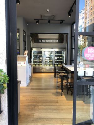 Pasticceria La Romana dal 1947 at Gelateria La Romana - Ostiense in Rome