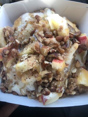 Apple pie  at Cinnaholic in Gilbert