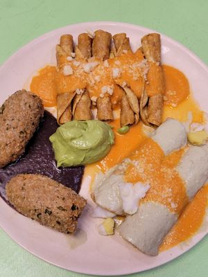 Kibis, Papadzules, Codzitos yum!😋 #Veganuary at Hijo De Su Madre in Los Angeles