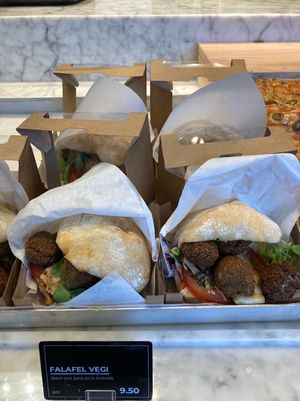 Prepared food: felafel  at FOOBY in Lausanne