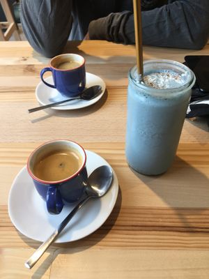 Spirulina Smoothie at SLOW in Soorts-hossegor