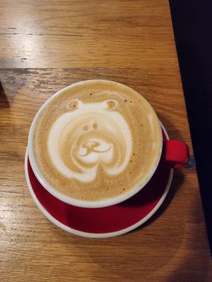 Oat milk latte at 9BAR in Budapest