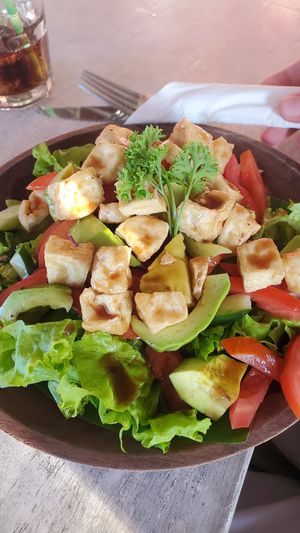 Avocado Salat at The Sand in Lembongan