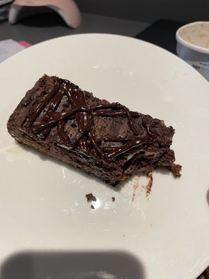 gf brownie at Mood in Watford