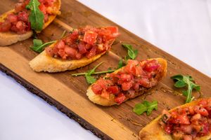 Buschetta pomodoro at d'Angelo in Mykonos