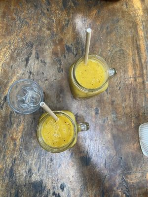 Passion fruite and mango juice   at Bong Bonlai at YK Art House in Phnom Penh