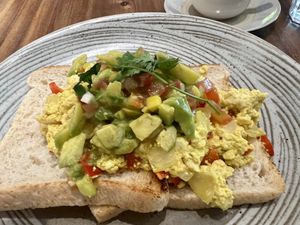 Tofu scramble and avocado   at Bong Bonlai at YK Art House in Phnom Penh