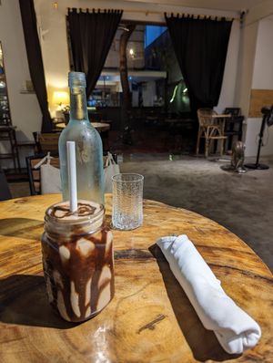 Dream chocolate berry smoothie at Bong Bonlai at YK Art House in Phnom Penh