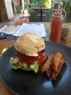 Chick'n nugget at Bong Bonlai at YK Art House in Phnom Penh