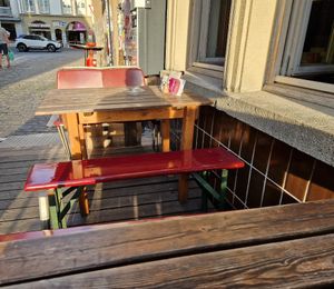 Sitzplätze außen at Kult in Wurzburg