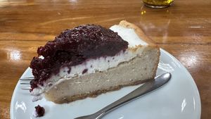 World-class vegan cheesecake in Bali ☺️ #Veganuary at Bella by Sage in Ubud