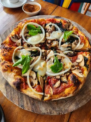 Field pizza (for 1 lunch special) at Bella by Sage in Ubud