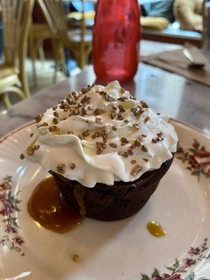 Chocolate muffin (similar to lava cake) at Bloomy in Toulouse