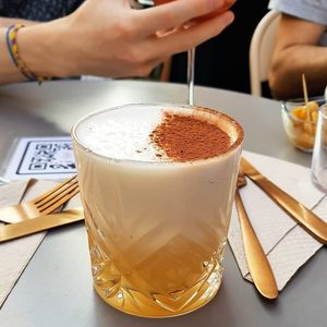 Amaretto sour at Bloomy in Toulouse