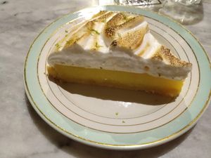 Lemon pie at Bloomy in Toulouse