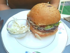 Burger at Bloomy in Toulouse
