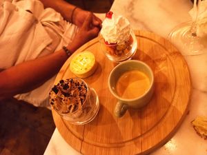 Café gourmand 9€ at Bloomy in Toulouse