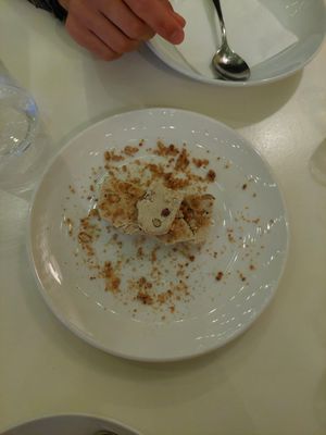 Halva at Marmita in Skiathos