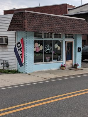 Chloe's Creampuffs in Pitman, NJ at Chloe's Cream Puffs in Pitman