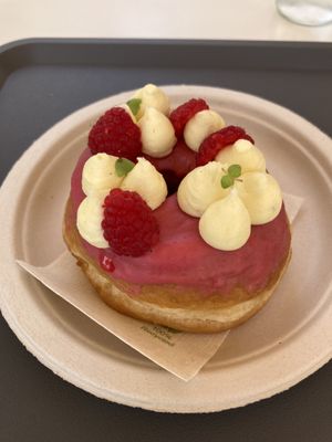 Vanilla raspberry donut at Scoop 'n Dough in Lisbon