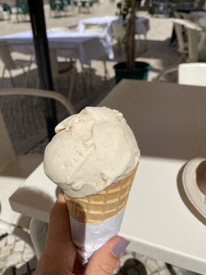 Madagascar Vanille at Scoop 'n Dough in Lisbon