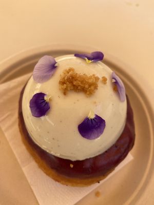 Pannacotta at Scoop 'n Dough in Lisbon